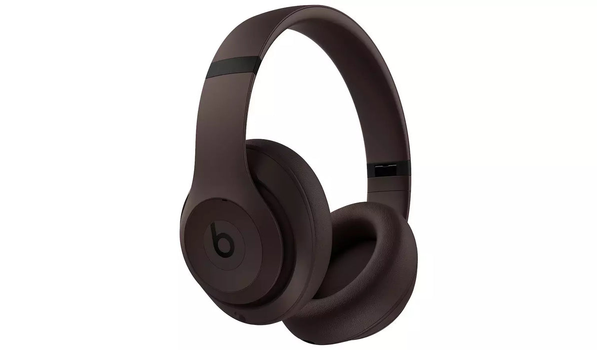 Noise-cancelling headphones