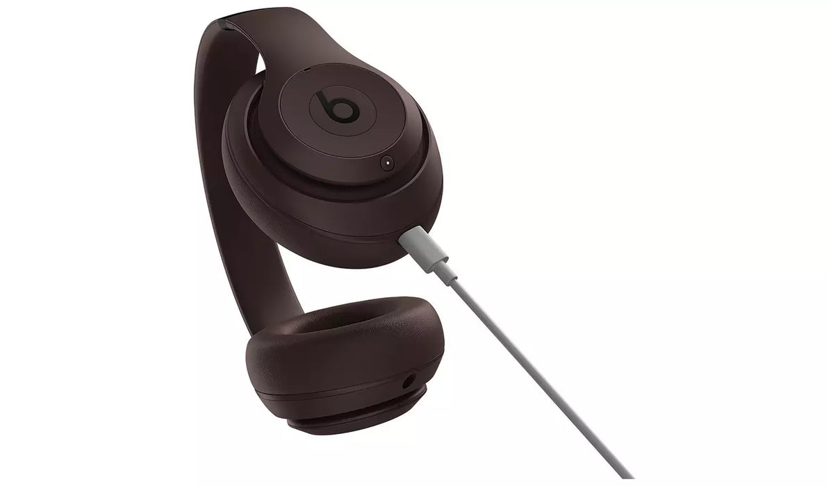 Beats Studio Pro Brown