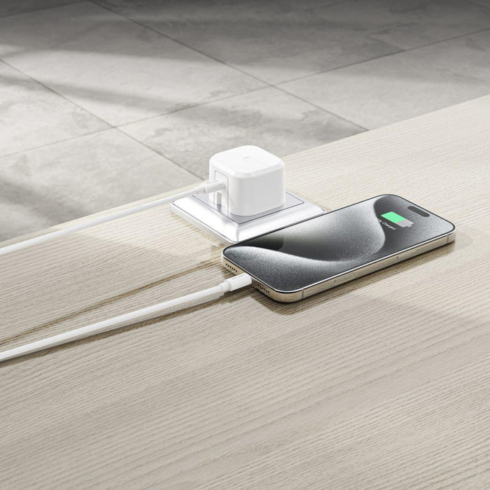 25W Mains Charger White UK Travel Charger with USB-C Port